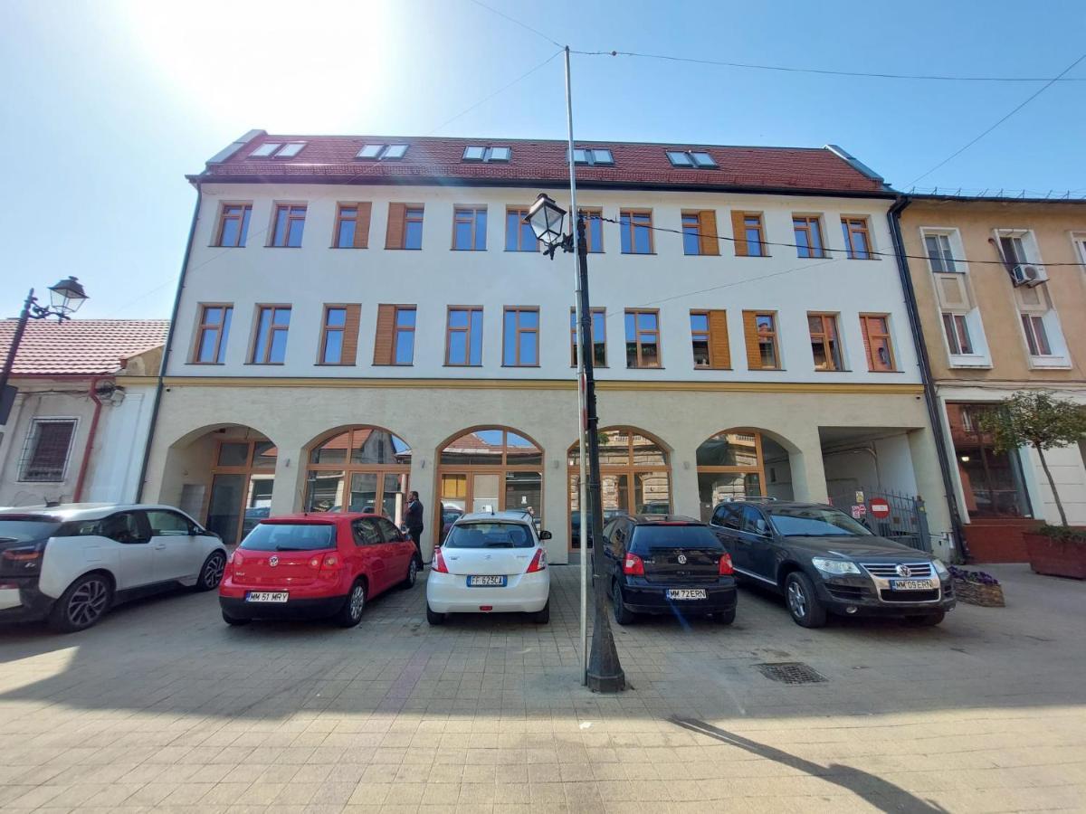 Hotel Urban Бая-Маре Экстерьер фото