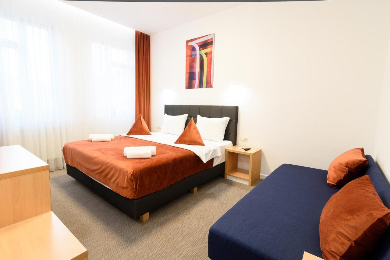 Hotel Urban Бая-Маре Экстерьер фото