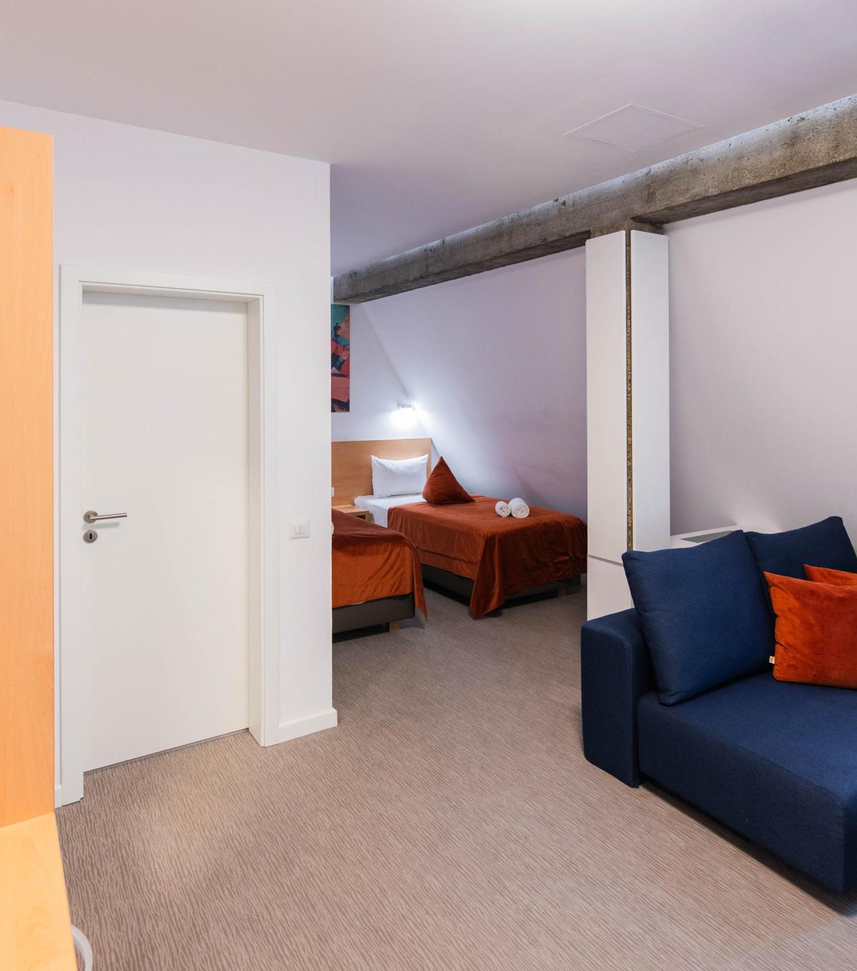 Hotel Urban Бая-Маре Экстерьер фото